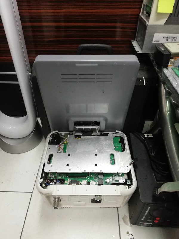 تعمیرات برد دستگاه پزشكي بيهوشي 